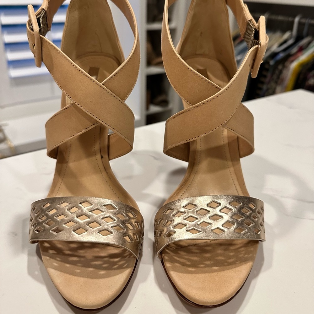 Schultz high heels, size 9 1/2, tan & gold